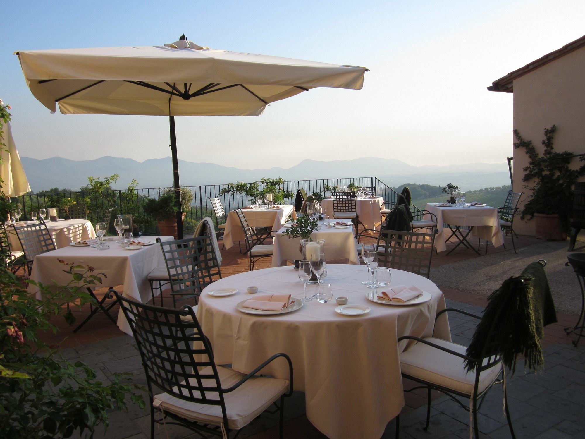 Tenuta San Pietro Luxury Hotel Lucca Eksteriør billede